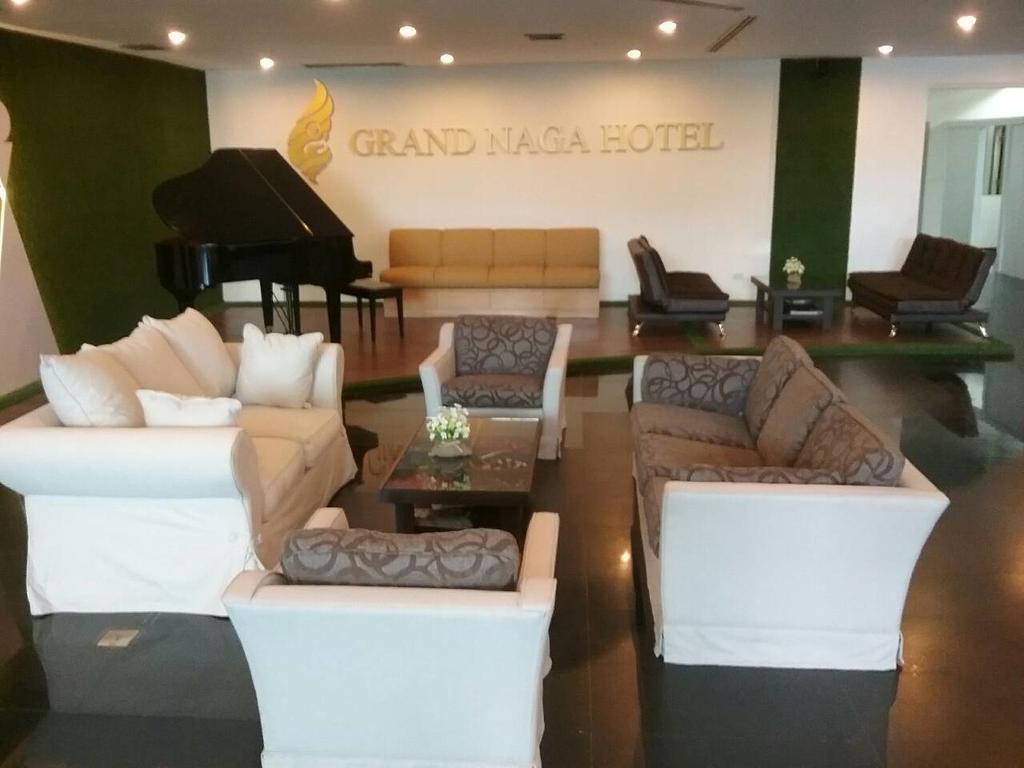 Grand Naga Hotel Удонтхані Екстер'єр фото